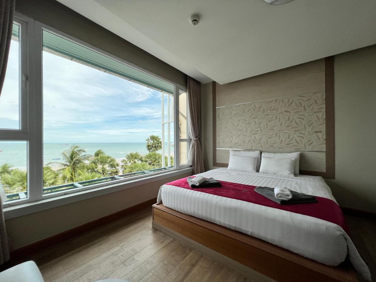 The Beach Front Resort, Паттайя Экстерьер фото